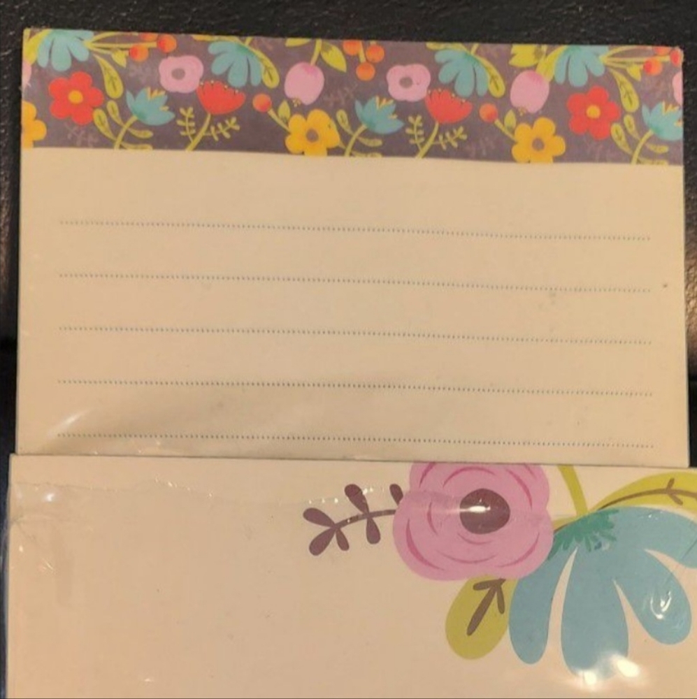 RooBee Floral Note Pads - Picture 2 of 5
